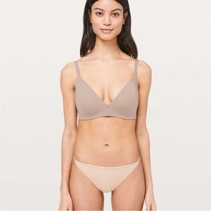Lululemon Take Shape Bra Soft Sand Women’s Size 34C